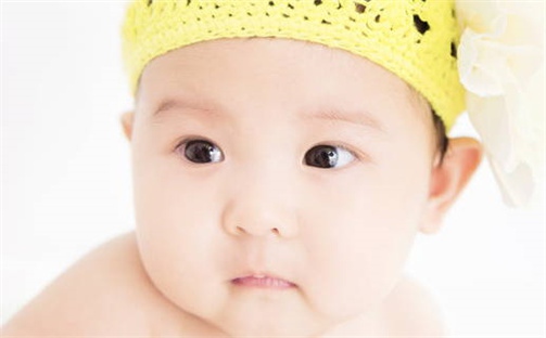 郭姓温柔甜美的男生名字